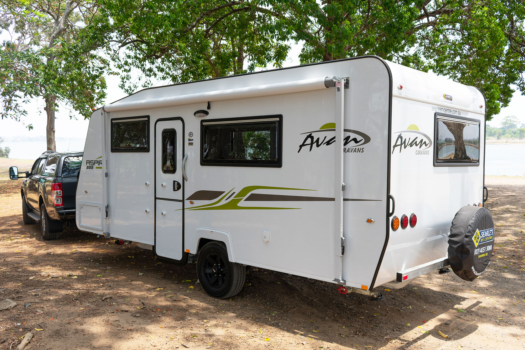 Avan store family caravan