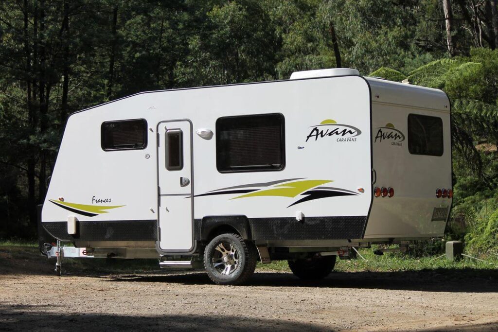 Avan Frances caravan