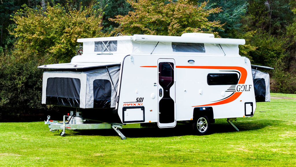 Golf Maxxi pop-top caravan